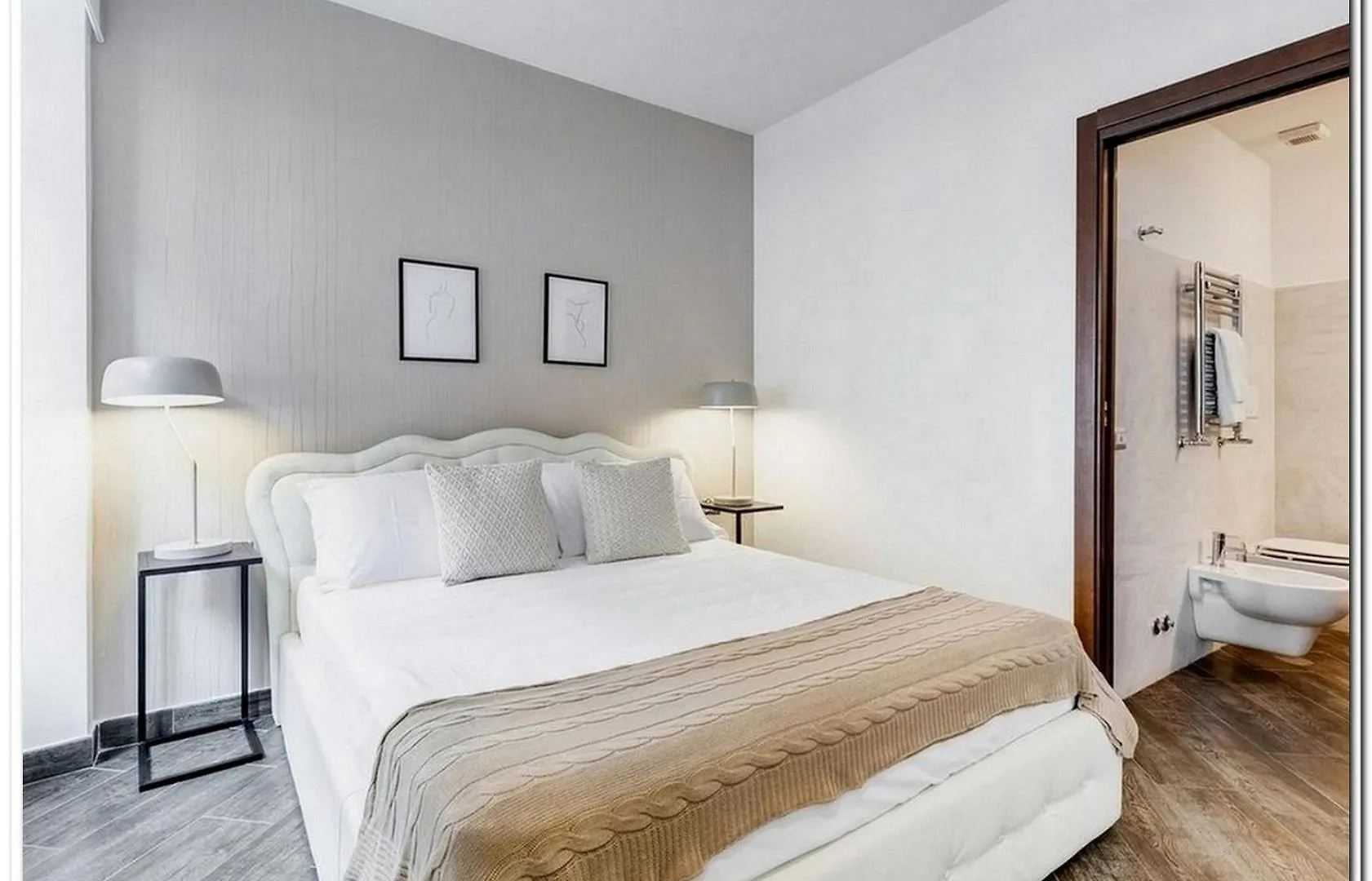Apartment In Milano-Checkprofile  Milan