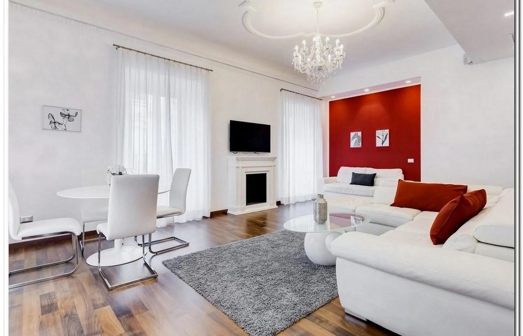 Apartment In Milano-Checkprofile